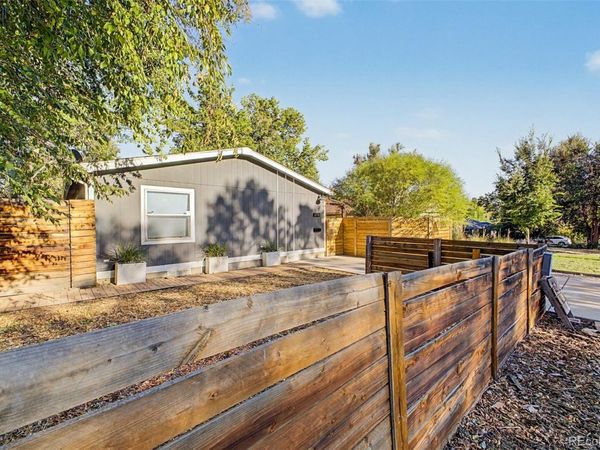 370 Irving Street , Denver, CO 80219