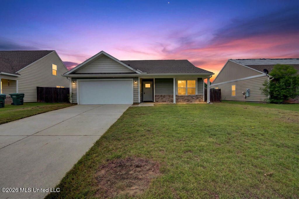 13228 Willow Oak Circle, Gulfport, MS 39503 Main Photo
