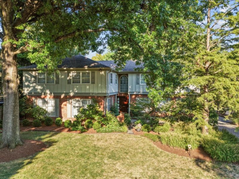 3914 Middleton Court, Cincinnati, OH 45220 Photo 1