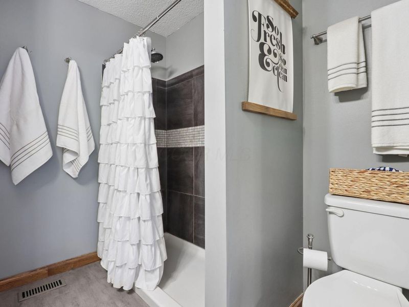 2579 Karok Drive, London, OH 43140 Photo 19