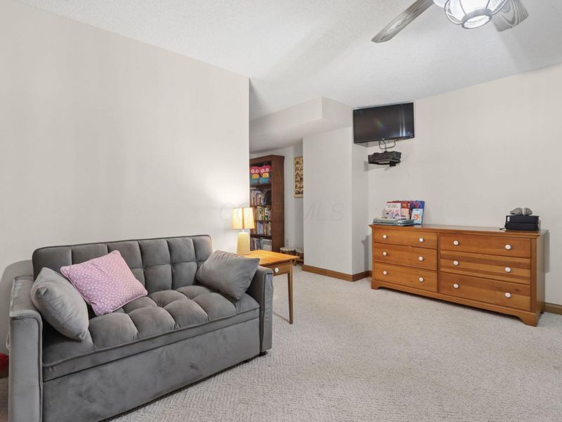 2579 Karok Drive, London, OH 43140 Photo 26