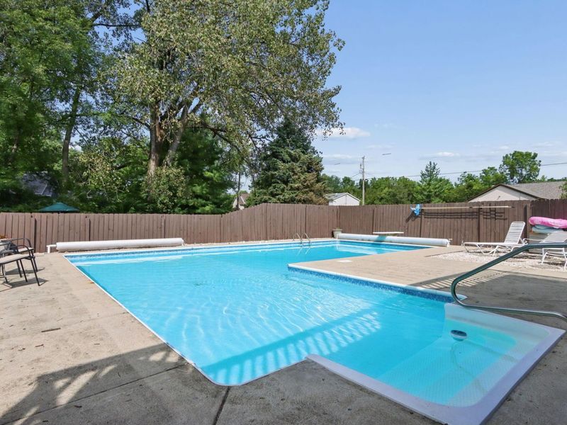 2579 Karok Drive, London, OH 43140 Photo 3