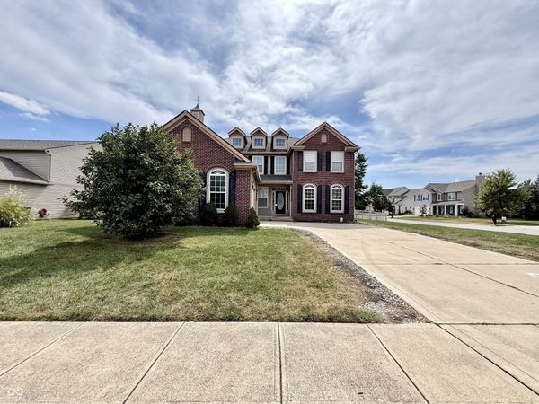 12583 Brookdale Drive, Fishers, IN 46037