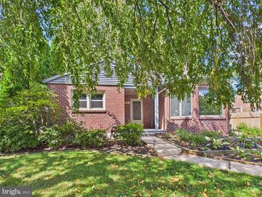 393 WATERS ROAD , YORK, PA 17403