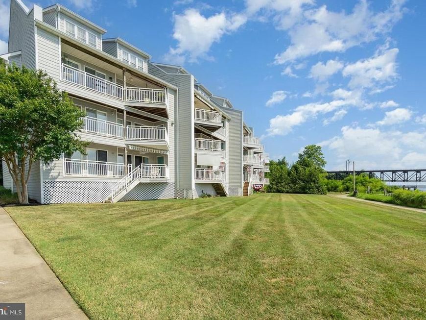 29 C Owens Landing Court, Perryville, MD 21903 Main Photo