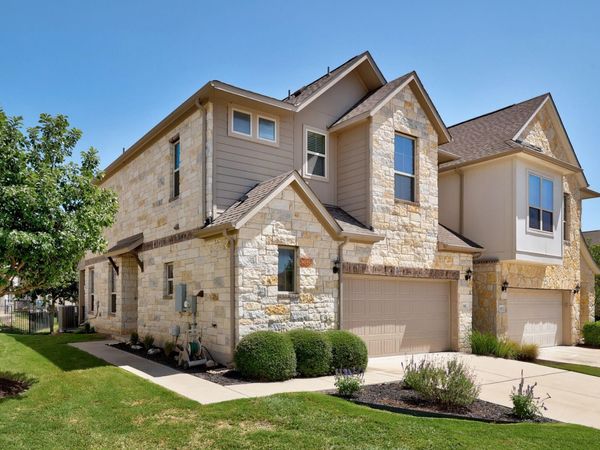 2105 Town Centre DR, Unit 44, Round Rock, TX 78664