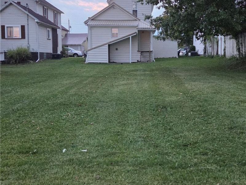 220 McCrea Avenue, Dennison, OH 44621 Photo 8