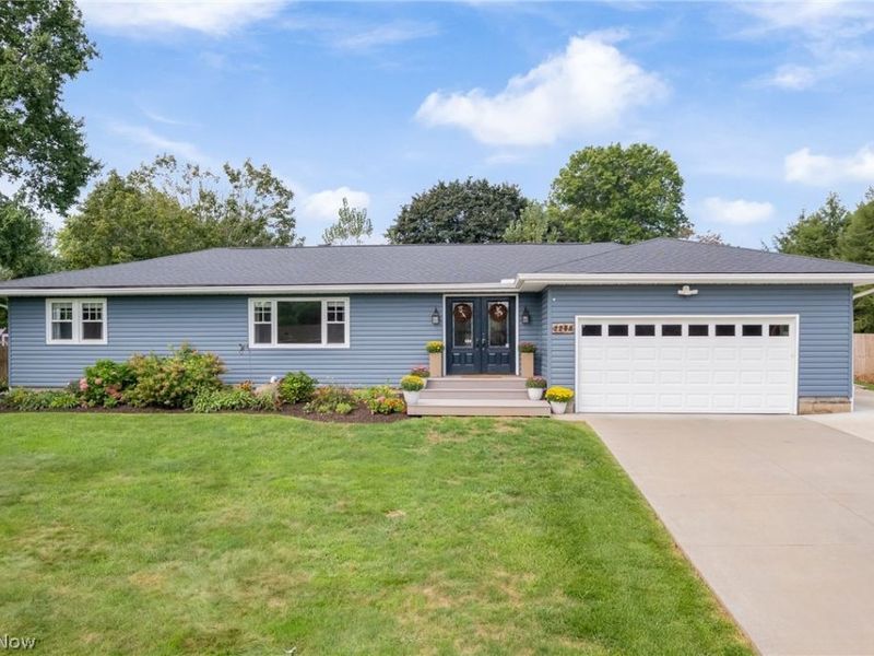 2248 Portage Line Road, Uniontown, OH 44685 Photo 1