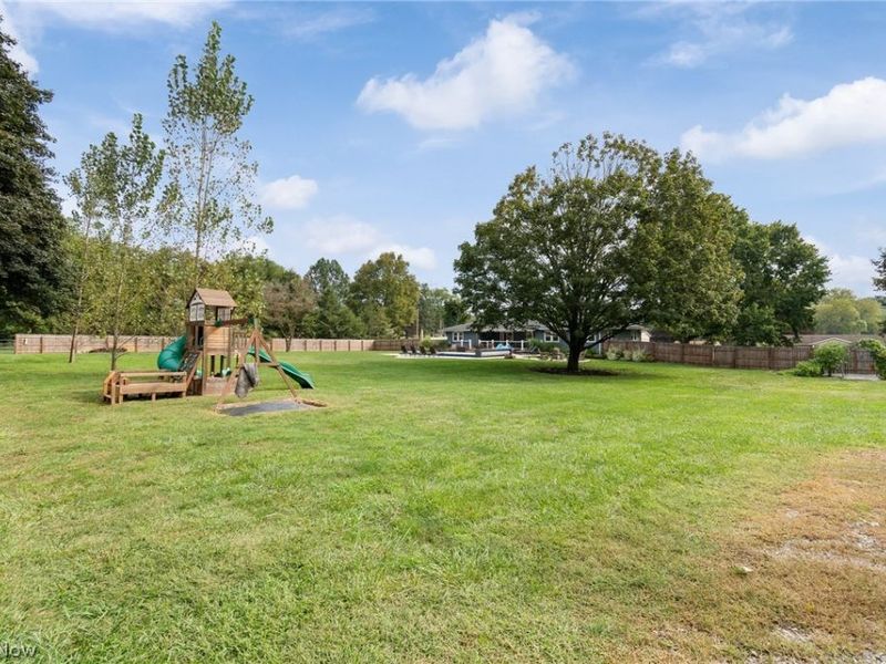2248 Portage Line Road, Uniontown, OH 44685 Photo 43