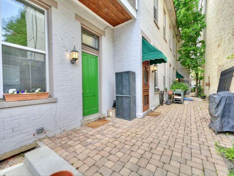 18 W 8th Street, Newport, KY 41071 Photo 8
