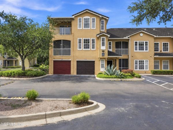 10075 GATE Parkway, Unit 701, Jacksonville, FL 32246
