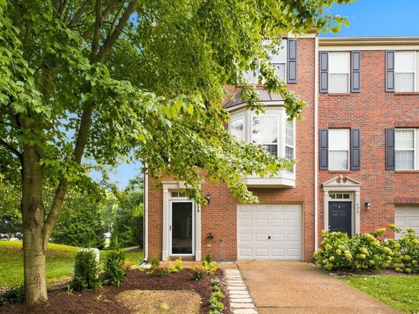 608 Huffine Manor Cir , Franklin, TN 37067