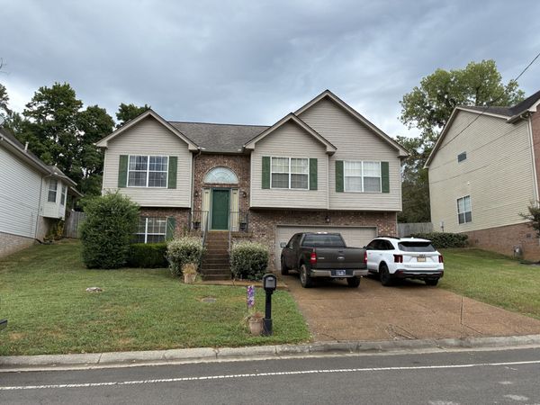 3477 Cobble St , Nashville, TN 37211