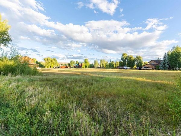 255 Meadow Lark Trail, Gunnison, CO 81230
