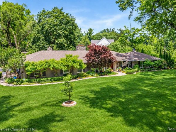 32765 Eastlady Drive, Beverly Hills Village, Mi 48025
