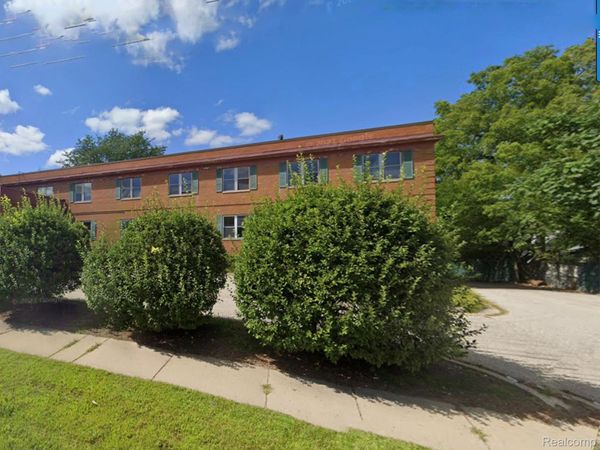 532 Orchard Lake Road , Pontiac, Mi 48341