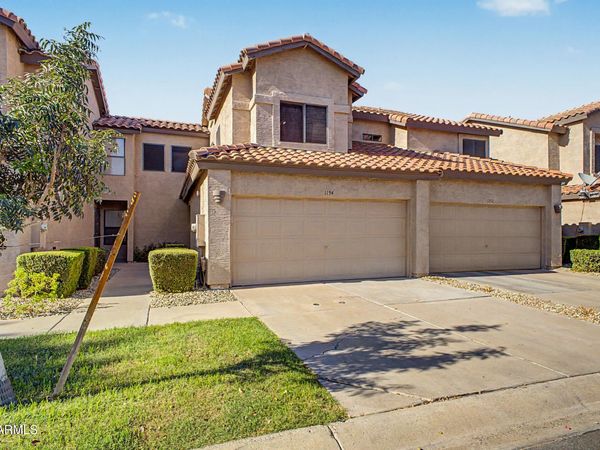 1154 W WINDJAMMER Drive, Gilbert, AZ 85233