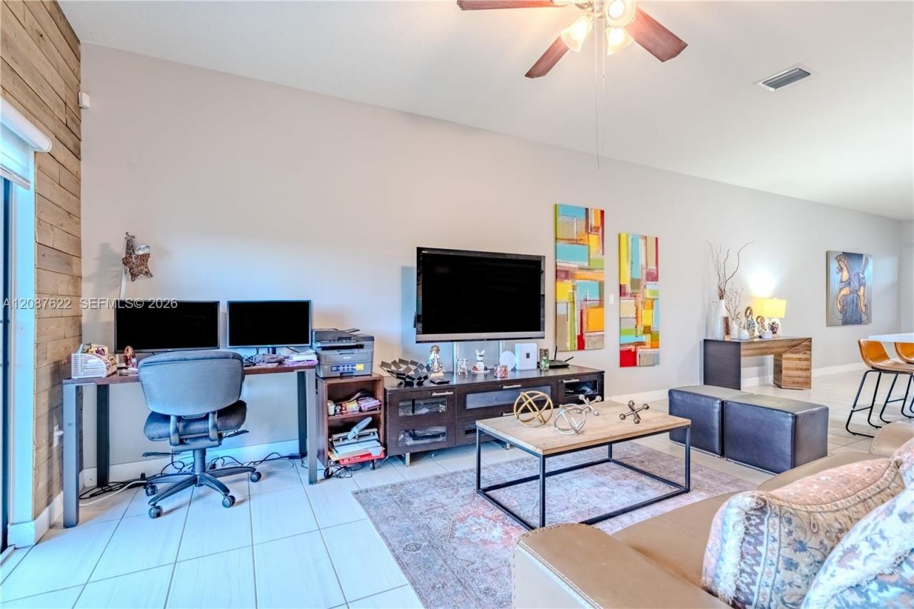 7809 NW 104th Ave, Unit 31, Doral, FL 33178 Photo