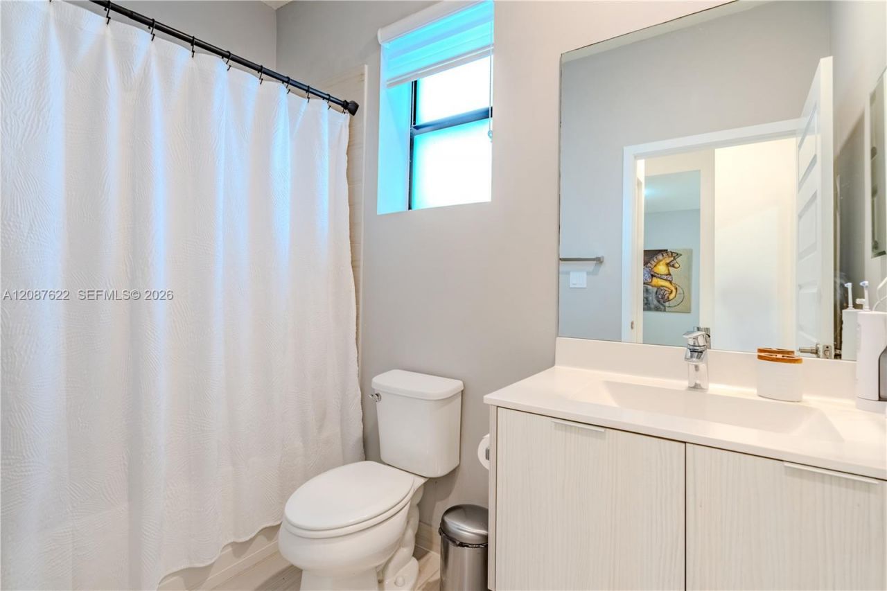 7809 NW 104th Ave, Unit 31, Doral, FL 33178 Photo