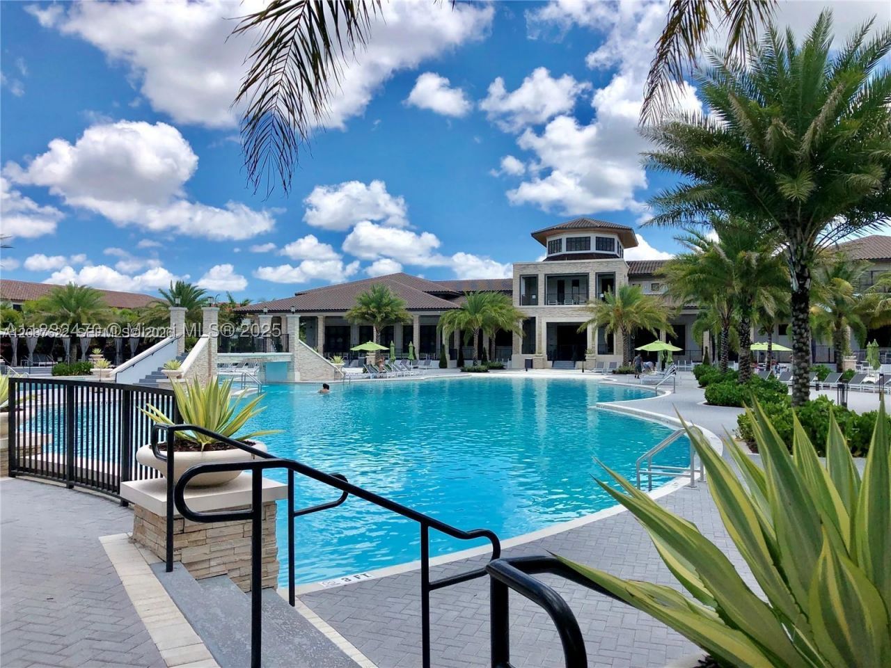7809 NW 104th Ave, Unit 31, Doral, FL 33178 Photo
