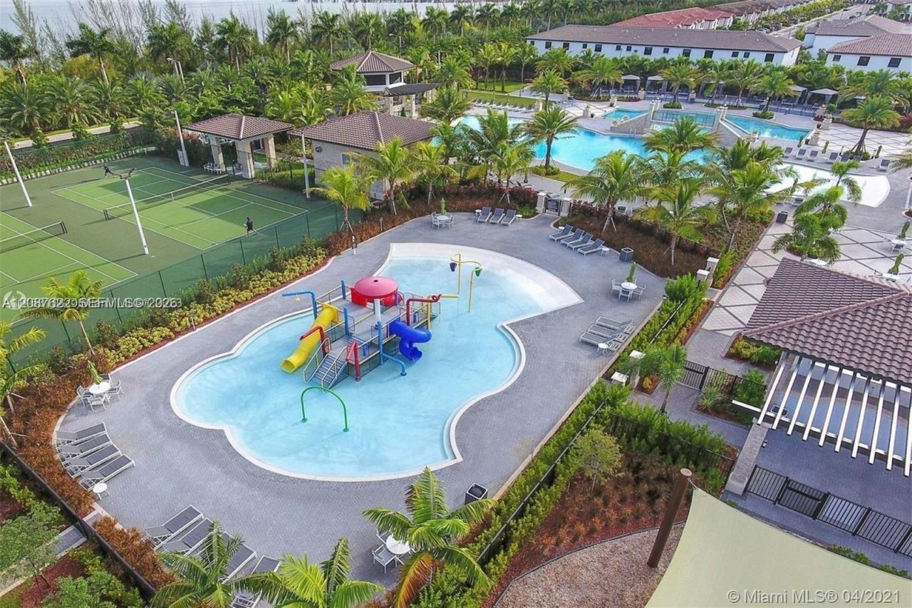 7809 NW 104th Ave, Unit 31, Doral, FL 33178 Photo
