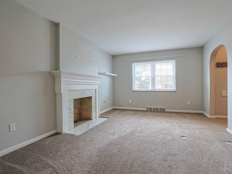 1132 Betty Lane, Delhi Township, OH 45238 Photo 4