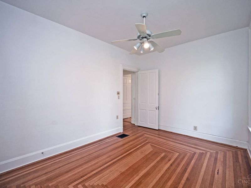 35 Walnut Avenue, Wyoming, OH 45215 Photo 42