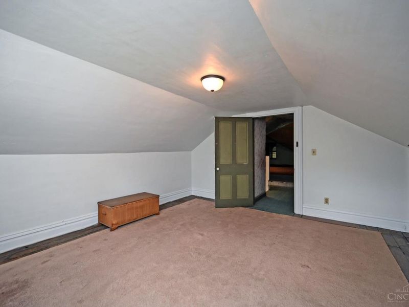 35 Walnut Avenue, Wyoming, OH 45215 Photo 51