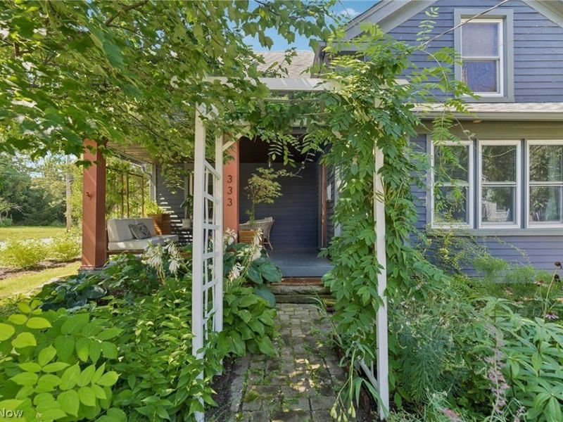 333 High Street, Berea, OH 44017 Photo 3