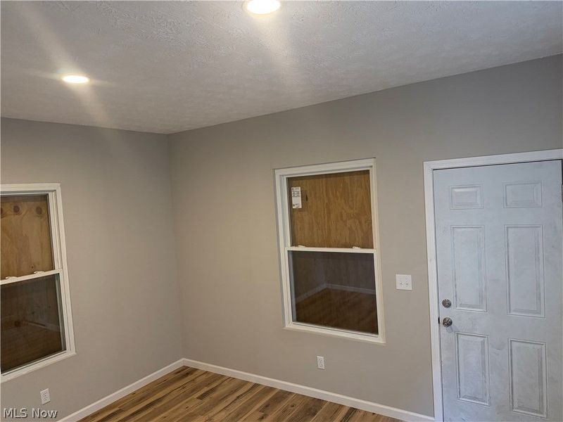858 Forrest Drive, Akron, OH 44306 Photo 18