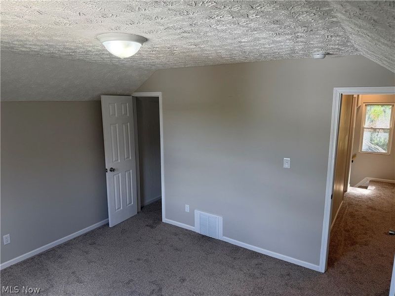 858 Forrest Drive, Akron, OH 44306 Photo 34