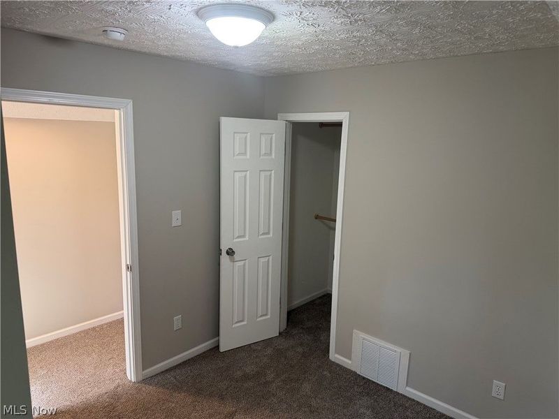 858 Forrest Drive, Akron, OH 44306 Photo 38