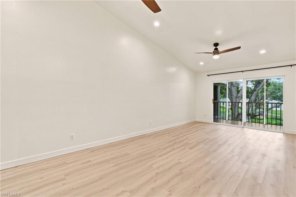 181 Grand Oaks Way, Unit 202, Naples, FL 34110 Photo