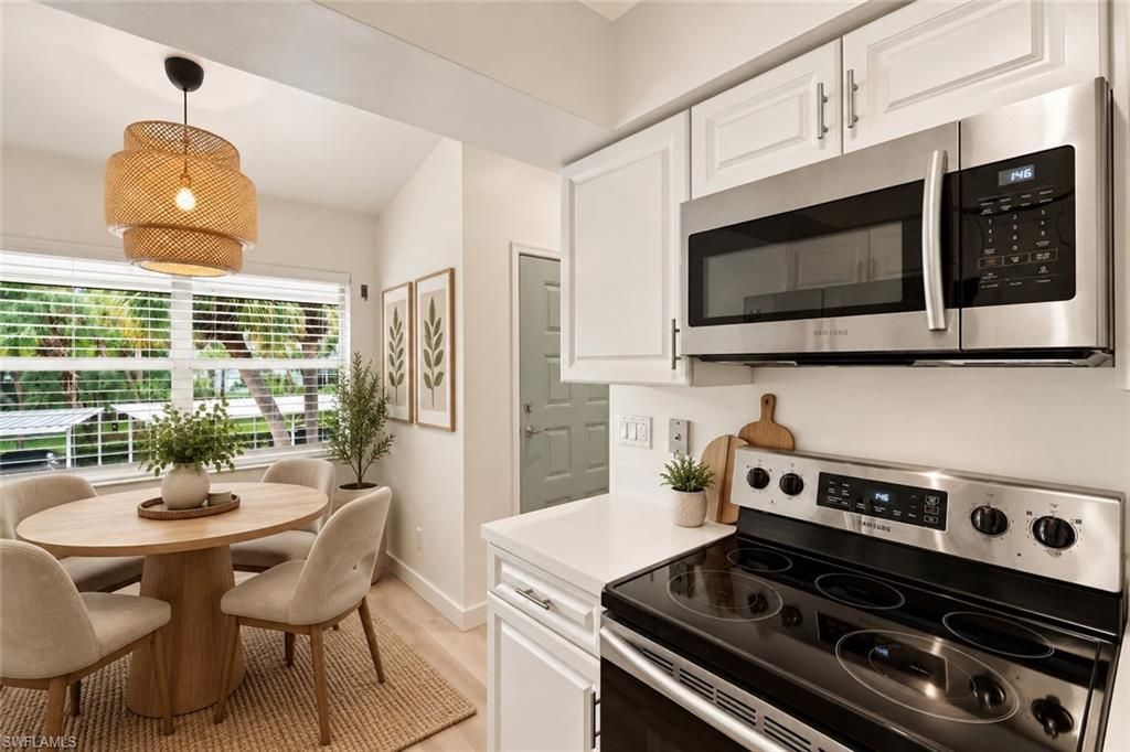 181 Grand Oaks Way, Unit 202, Naples, FL 34110 Photo