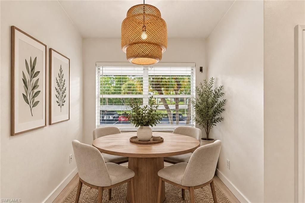 181 Grand Oaks Way, Unit 202, Naples, FL 34110 Photo