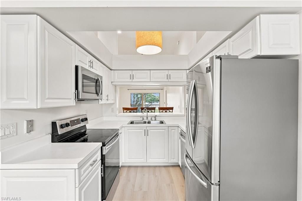 181 Grand Oaks Way, Unit 202, Naples, FL 34110 Photo