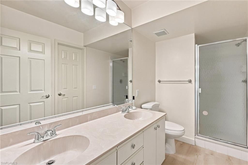 181 Grand Oaks Way, Unit 202, Naples, FL 34110 Photo