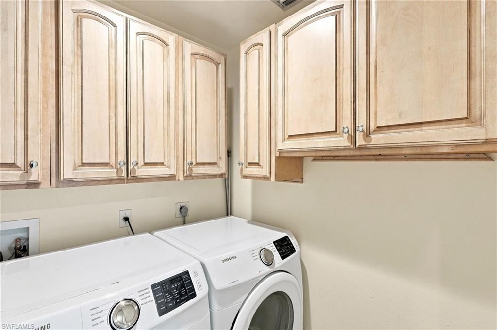 181 Grand Oaks Way, Unit 202, Naples, FL 34110 Photo