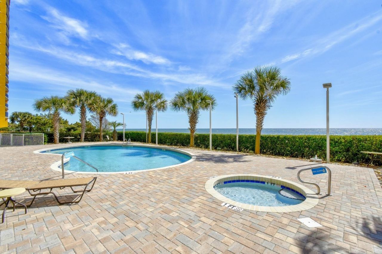 2504 N Ocean Blvd. Photo 33