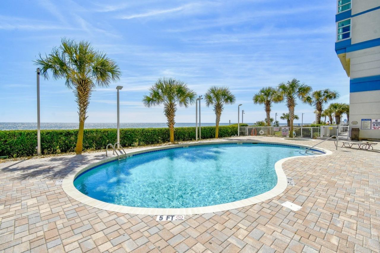 2504 N Ocean Blvd. Photo 34
