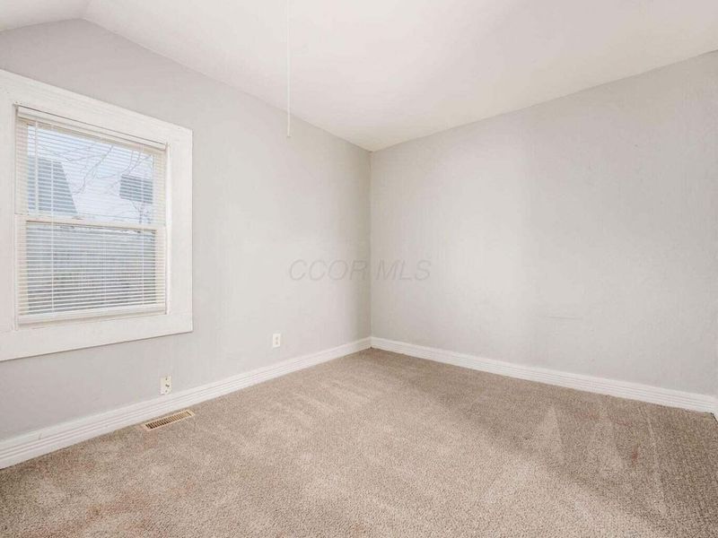 21 Benfield Avenue , Columbus, OH 43207 Photo 17