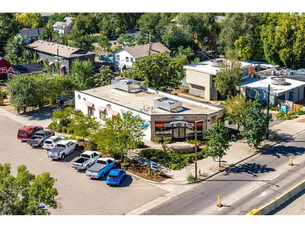 2344 Pearl St, Boulder, CO 80302