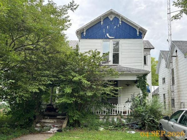 227 S East Street, Winchester, IN 47394