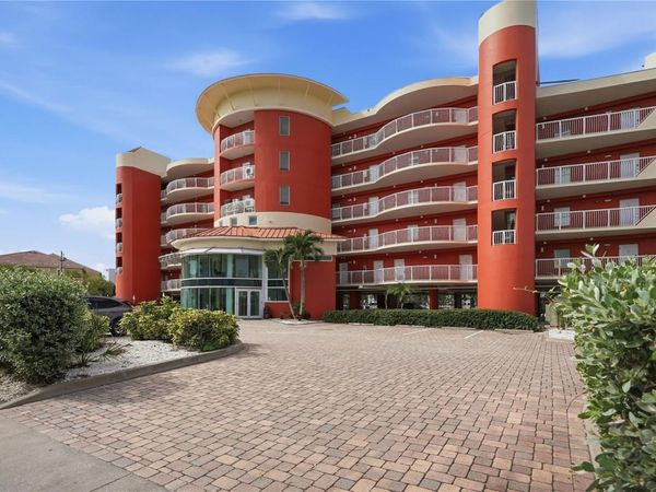 11605 GULF BOULEVARD, Unit 203, TREASURE ISLAND, FL 33706