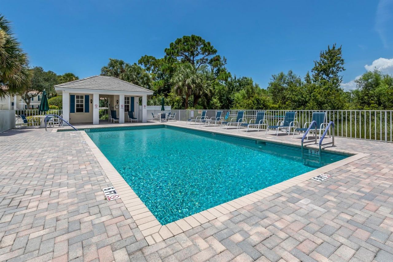 107 Woodbridge Drive, Unit 202, Venice, FL 34293 Photo