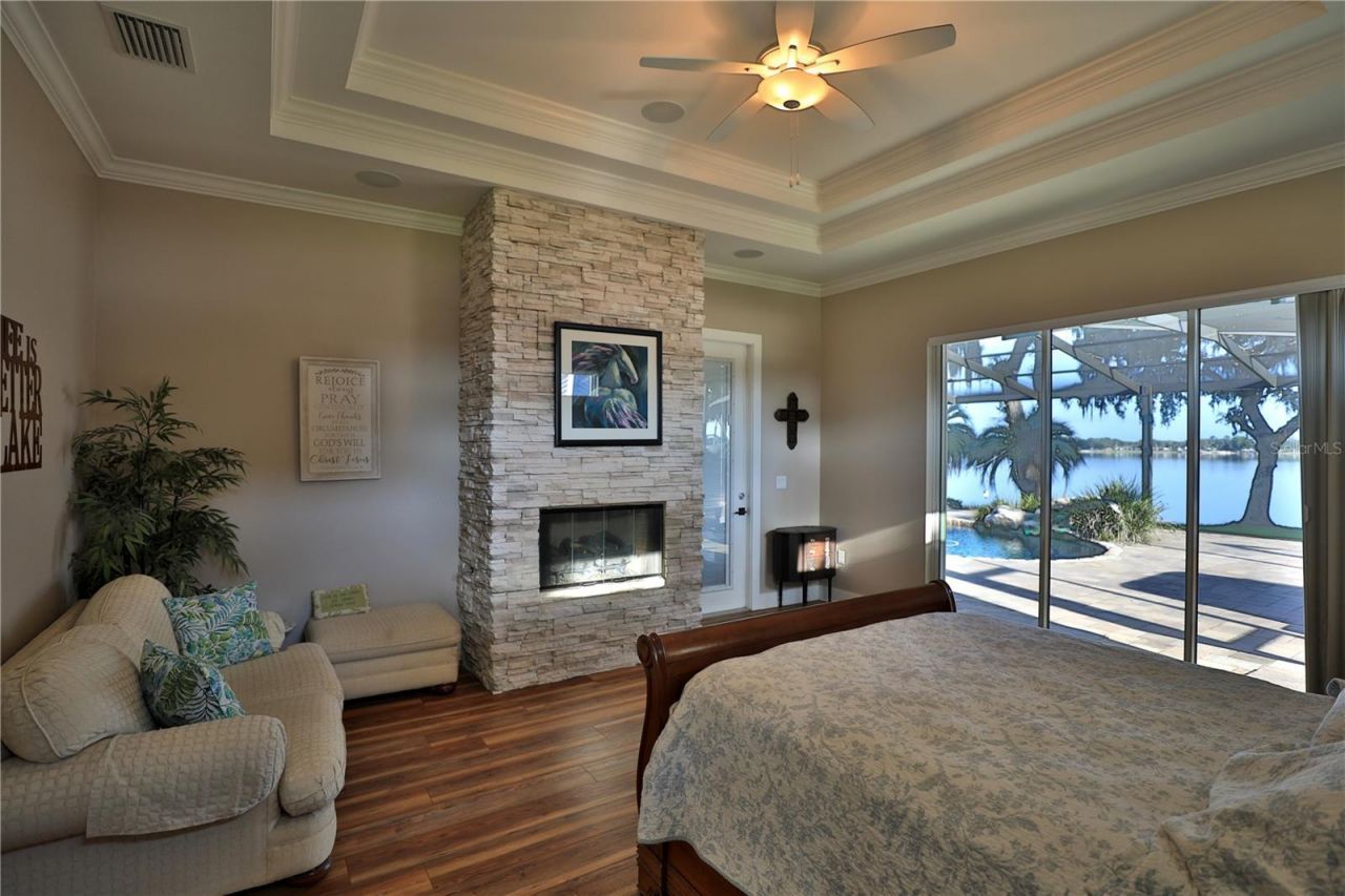 11811 SE Sunset Harbor Road, Weirsdale, FL 32195 Photo