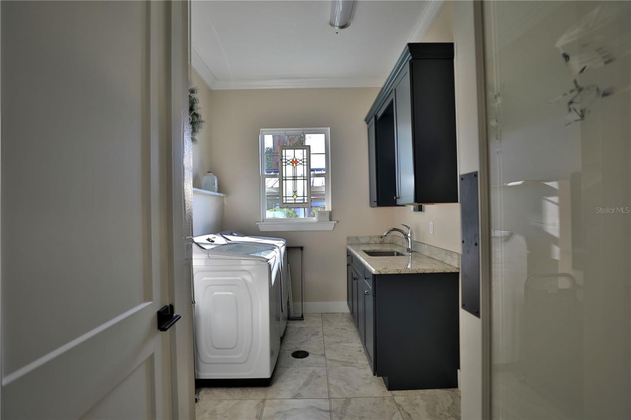 11811 SE Sunset Harbor Road, Weirsdale, FL 32195 Photo