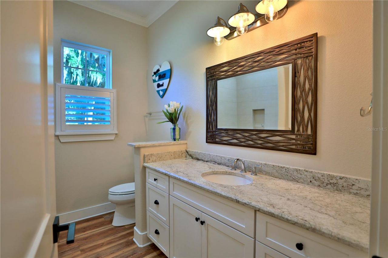 11811 SE Sunset Harbor Road, Weirsdale, FL 32195 Photo