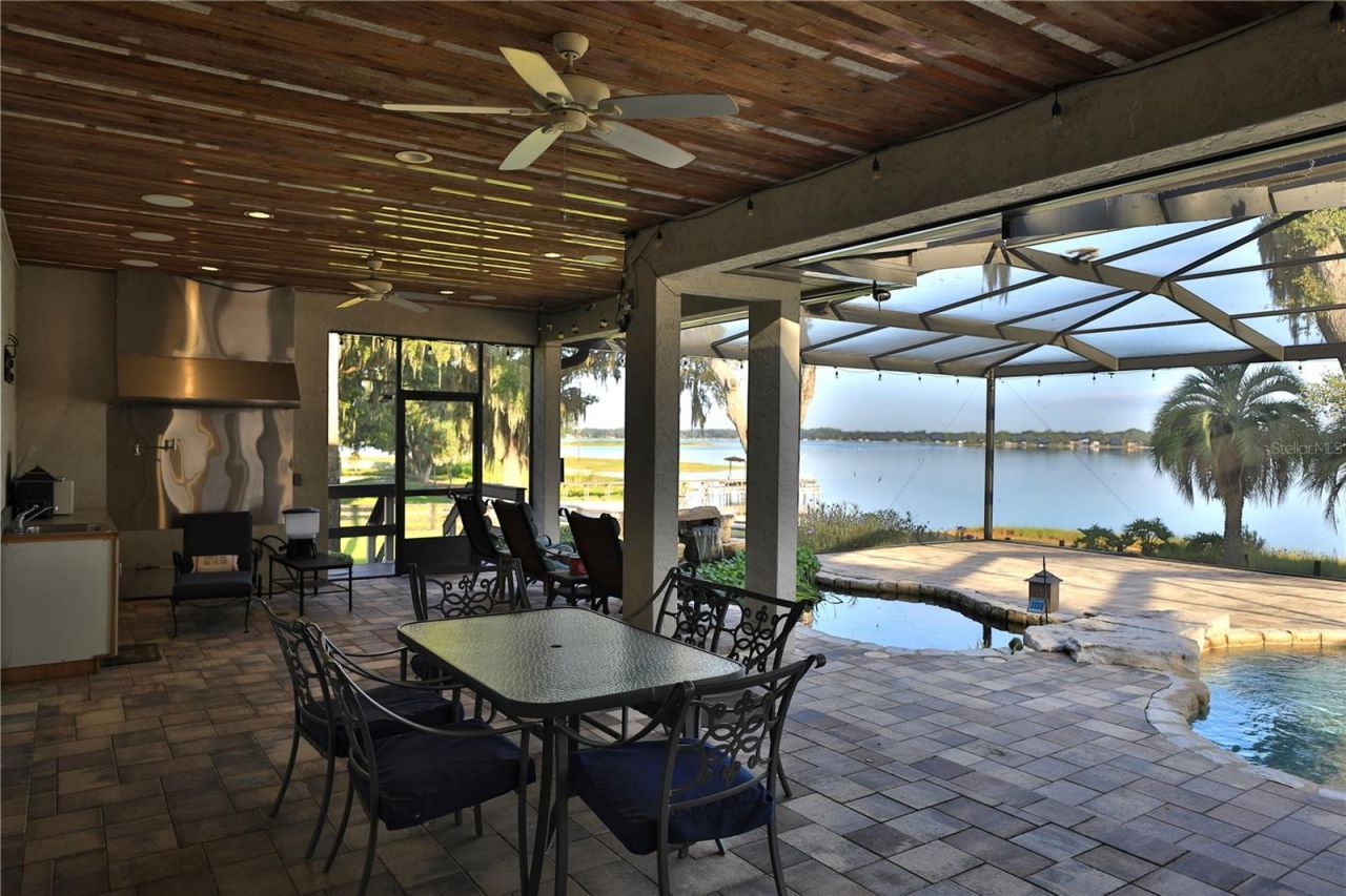 11811 SE Sunset Harbor Road, Weirsdale, FL 32195 Photo