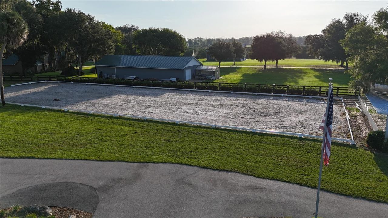 11811 SE Sunset Harbor Road, Weirsdale, FL 32195 Photo